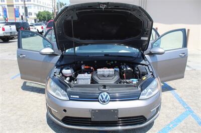 2015 Volkswagen e-Golf Limited Edition   - Photo 22 - Van Nuys, CA 91406