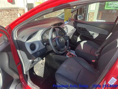 2015 Toyota Yaris 5-Door L   - Photo 10 - Spokane Valley, WA 99206
