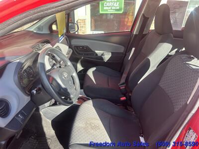2015 Toyota Yaris 5-Door L   - Photo 11 - Spokane Valley, WA 99206