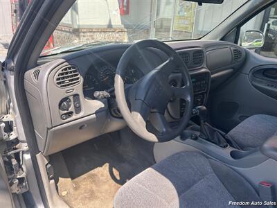 2004 Chevrolet TrailBlazer EXT LS   - Photo 3 - Spokane Valley, WA 99206
