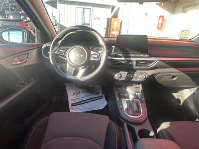 2024 Kia Forte LXS   - Photo 9 - Spokane Valley, WA 99206