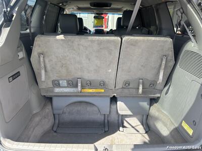 2010 Toyota Sienna XLE   - Photo 9 - Spokane Valley, WA 99206