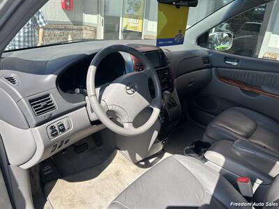 2010 Toyota Sienna XLE   - Photo 16 - Spokane Valley, WA 99206