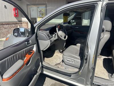 2010 Toyota Sienna XLE   - Photo 13 - Spokane Valley, WA 99206