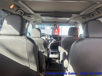 2012 Toyota Sienna Limited 7-Passenger   - Photo 9 - Spokane Valley, WA 99206