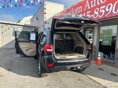 2011 Jeep Grand Cherokee Overland   - Photo 7 - Spokane Valley, WA 99206