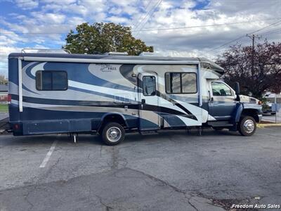 2007 BORN FREE RV 32FT WIDE BODY  RV - Photo 2 - Spokane Valley, WA 99206