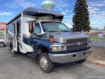 2007 BORN FREE RV 32FT WIDE BODY  RV - Photo 7 - Spokane Valley, WA 99206