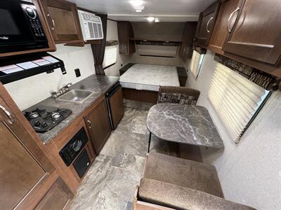 2017 Jayco Jay Flight SLX Baja Edition 195RB   - Photo 10 - North Ogden, UT 84414