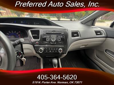 2013 Honda Civic Natural Gas   - Photo 13 - Norman, OK 73071