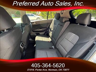 2019 Kia Sportage LX   - Photo 7 - Norman, OK 73071