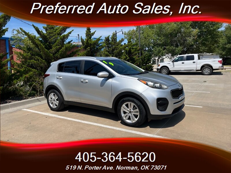 2019 Kia Sportage LX - Photo 1 - Norman, OK 73071
