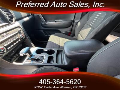 2019 Kia Sportage LX   - Photo 15 - Norman, OK 73071