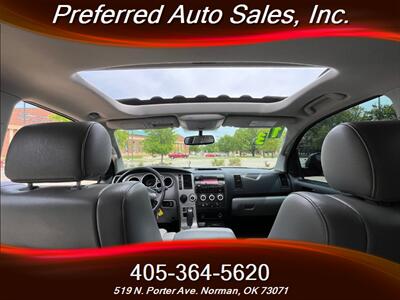 2013 Toyota Sequoia SR5 - Photo 26 - Norman, OK 73071