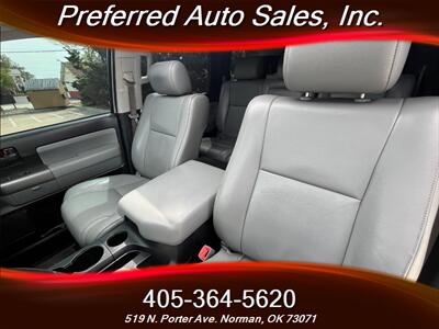 2013 Toyota Sequoia SR5 - Photo 27 - Norman, OK 73071