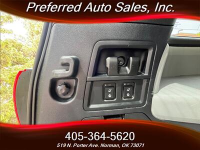 2013 Toyota Sequoia SR5 - Photo 7 - Norman, OK 73071