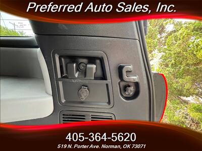 2013 Toyota Sequoia SR5 - Photo 8 - Norman, OK 73071