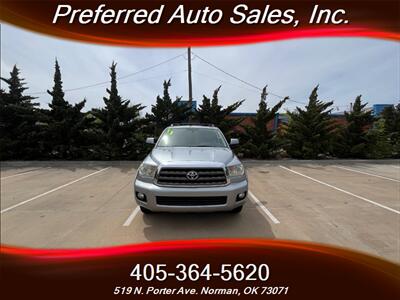 2013 Toyota Sequoia SR5 - Photo 2 - Norman, OK 73071