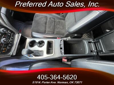2018 Jeep Grand Cherokee Laredo   - Photo 15 - Norman, OK 73071