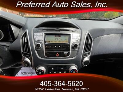 2011 Hyundai TUCSON GLS   - Photo 12 - Norman, OK 73071