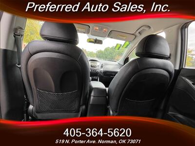 2011 Hyundai TUCSON GLS   - Photo 7 - Norman, OK 73071