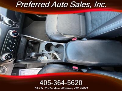 2011 Hyundai TUCSON GLS   - Photo 14 - Norman, OK 73071