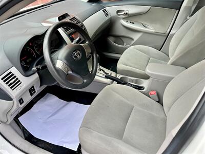 2013 Toyota Corolla LE   - Photo 8 - Auburn, WA 98002