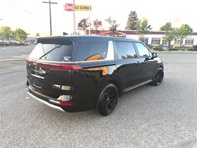 2022 Kia Carnival LX   - Photo 4 - Auburn, WA 98002