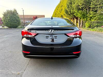 2014 Hyundai ELANTRA SE   - Photo 5 - Auburn, WA 98002
