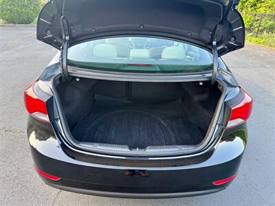 2014 Hyundai ELANTRA SE   - Photo 8 - Auburn, WA 98002