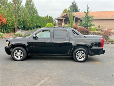 2007 Chevrolet Avalanche LTZ 1500   - Photo 8 - Auburn, WA 98002