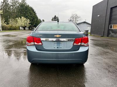 2012 Chevrolet Cruze LS   - Photo 5 - Auburn, WA 98002