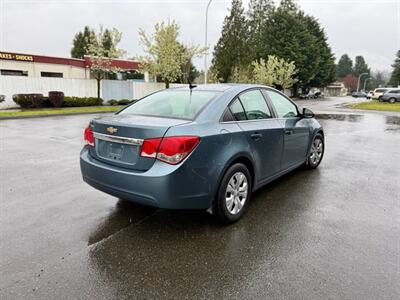 2012 Chevrolet Cruze LS   - Photo 4 - Auburn, WA 98002