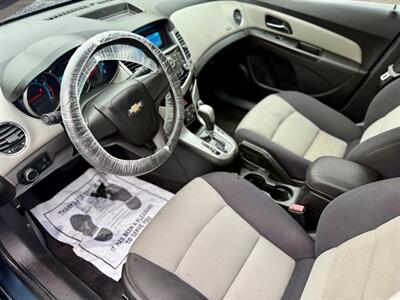 2012 Chevrolet Cruze LS   - Photo 8 - Auburn, WA 98002