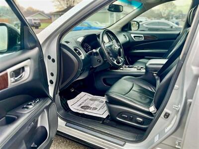 2014 Nissan Pathfinder Platinum   - Photo 9 - Auburn, WA 98002
