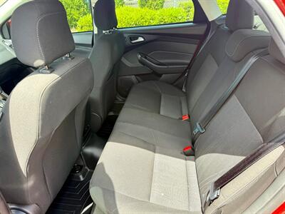 2018 Ford Focus SEL   - Photo 11 - Auburn, WA 98002