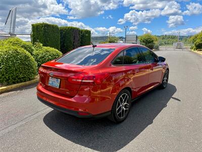 2018 Ford Focus SEL   - Photo 5 - Auburn, WA 98002