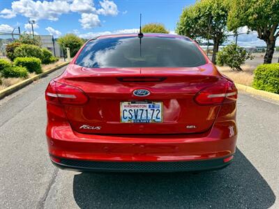 2018 Ford Focus SEL   - Photo 7 - Auburn, WA 98002