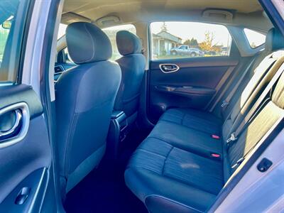 2017 Nissan Sentra SV   - Photo 8 - Auburn, WA 98002