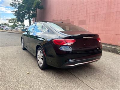 2016 Chrysler 200 Limited   - Photo 6 - Auburn, WA 98002