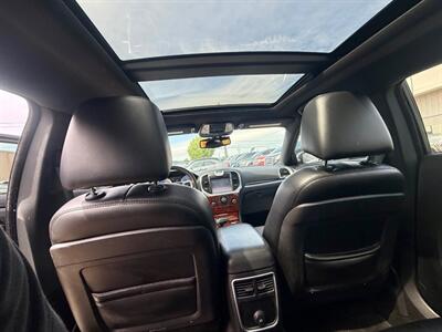 2014 Chrysler 300 Series   - Photo 10 - Auburn, WA 98002