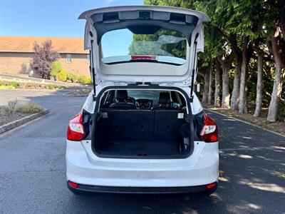 2012 Ford Focus SEL   - Photo 7 - Auburn, WA 98002