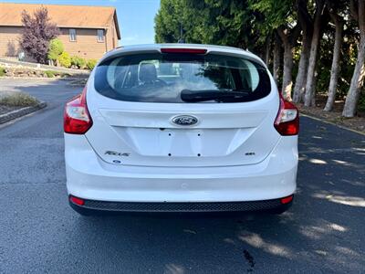 2012 Ford Focus SEL   - Photo 5 - Auburn, WA 98002