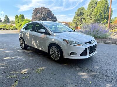 2012 Ford Focus SEL   - Photo 2 - Auburn, WA 98002
