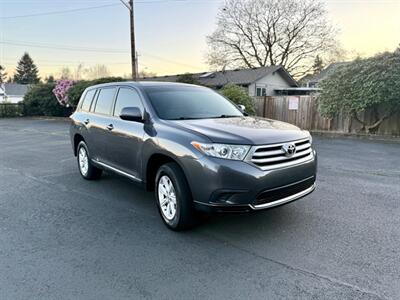 2013 Toyota Highlander   - Photo 2 - Auburn, WA 98002