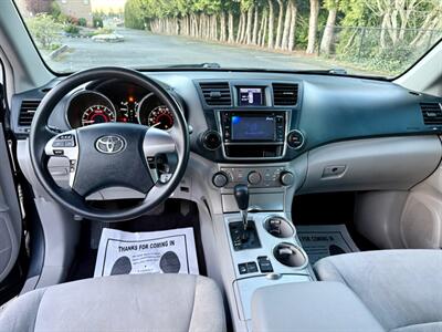 2013 Toyota Highlander   - Photo 9 - Auburn, WA 98002