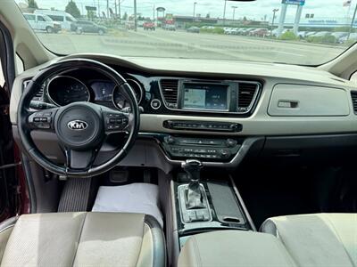 2015 Kia Sedona SXL   - Photo 10 - Auburn, WA 98002