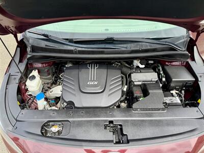 2015 Kia Sedona SXL   - Photo 14 - Auburn, WA 98002