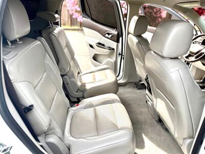 2018 GMC Acadia SLT-1   - Photo 10 - Auburn, WA 98002