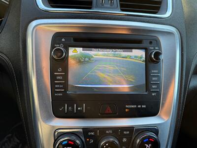 2014 GMC Acadia SLT-1   - Photo 13 - Auburn, WA 98002